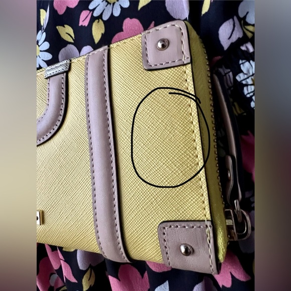 *SOLD* Kate Spade Go Fly a Kite Wallet - Picture 6 of 16